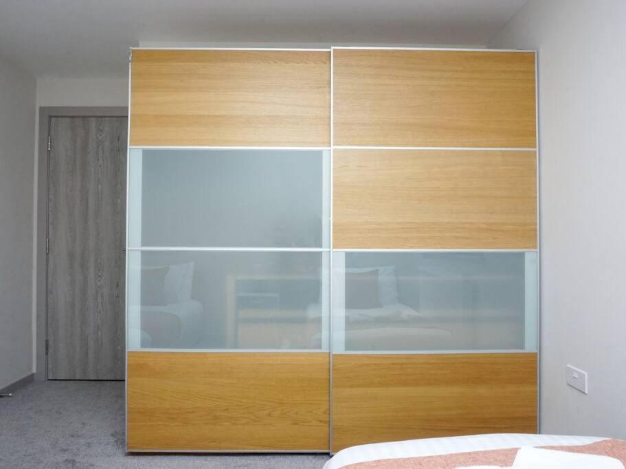 Horizon House, Stunning 2-Bedroom Flat 1, Parking, Netflix, Oxford Kültér fotó